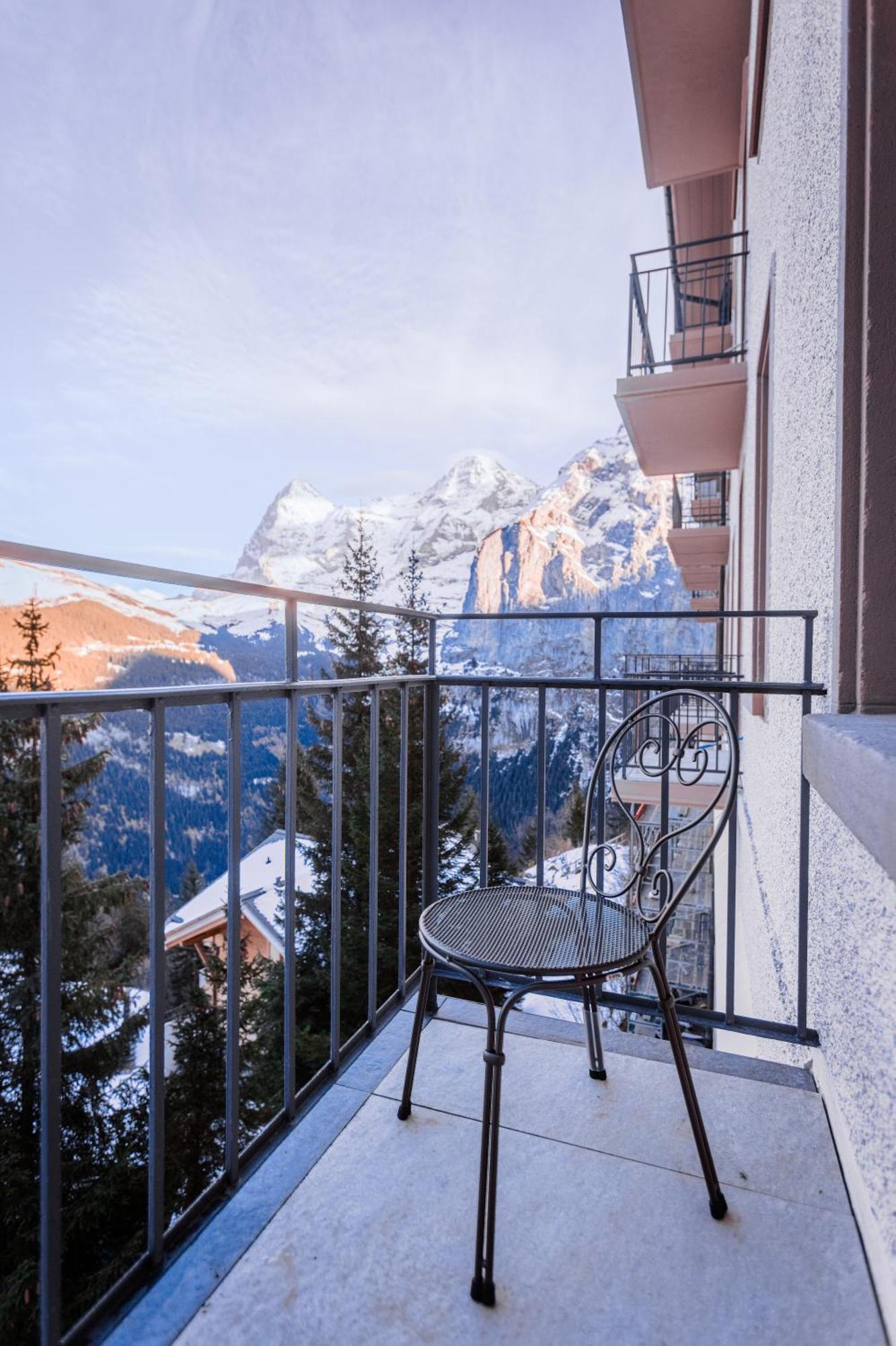 Hotel Muerren Palace エクステリア 写真