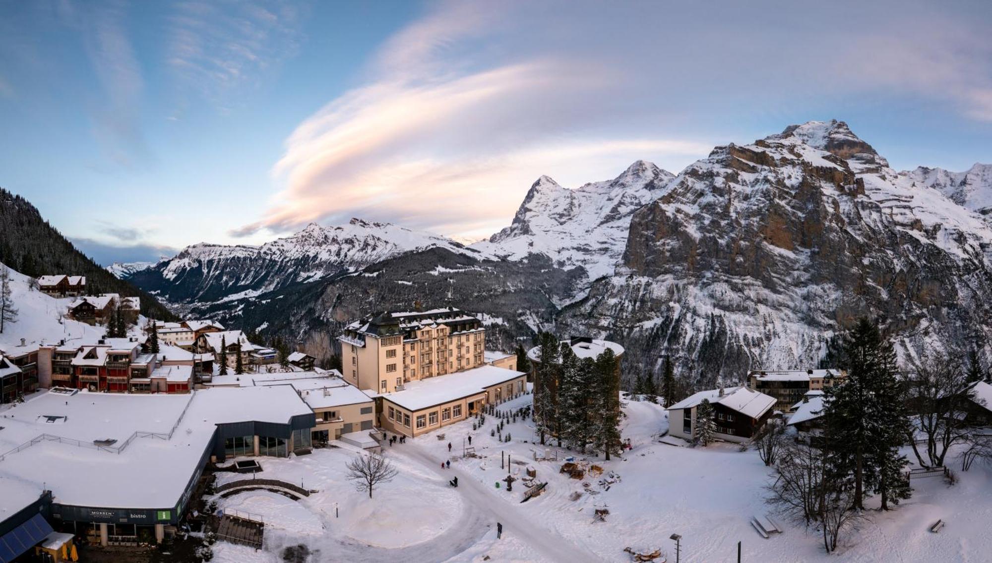 Hotel Muerren Palace エクステリア 写真