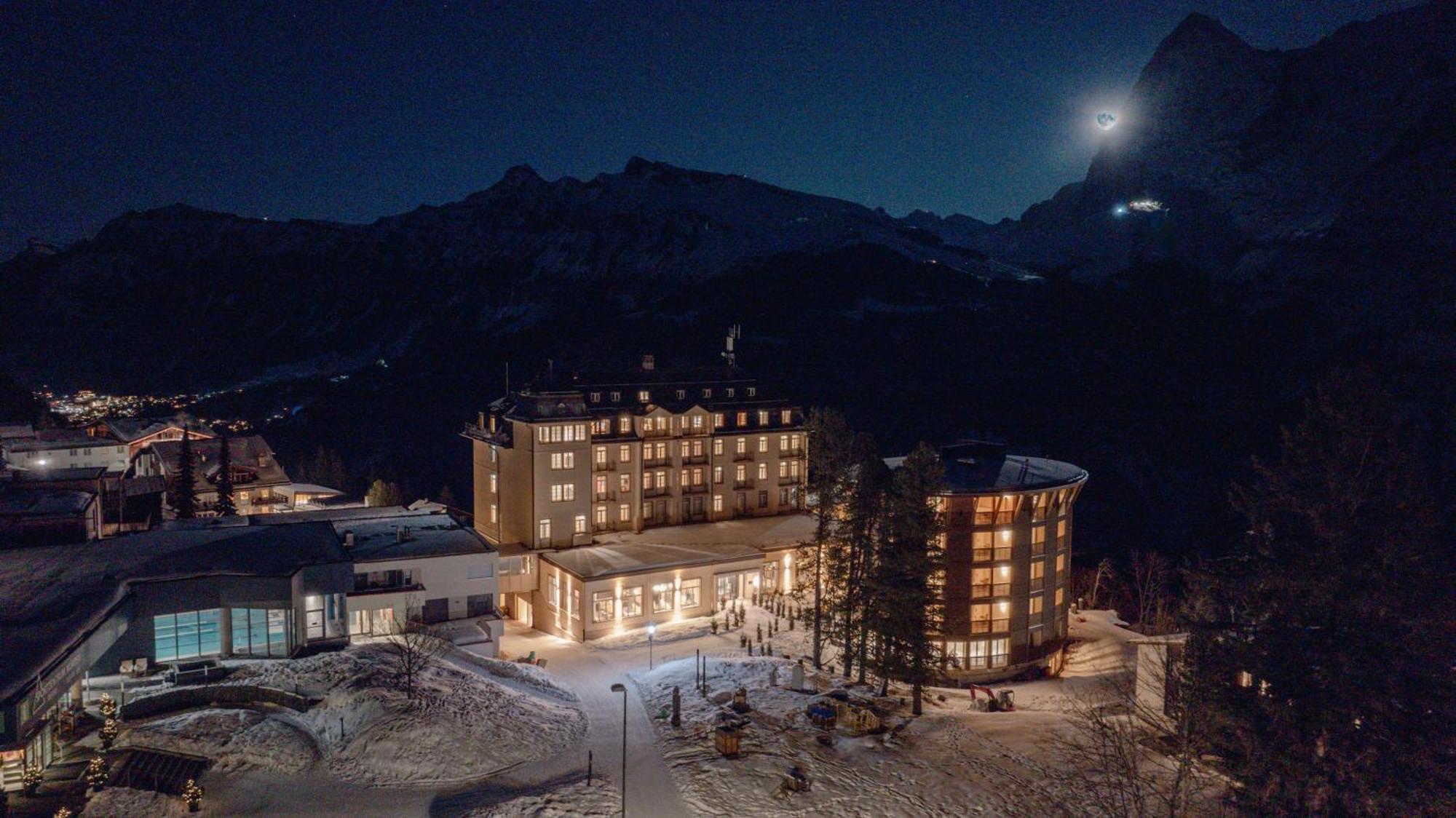 Hotel Muerren Palace エクステリア 写真